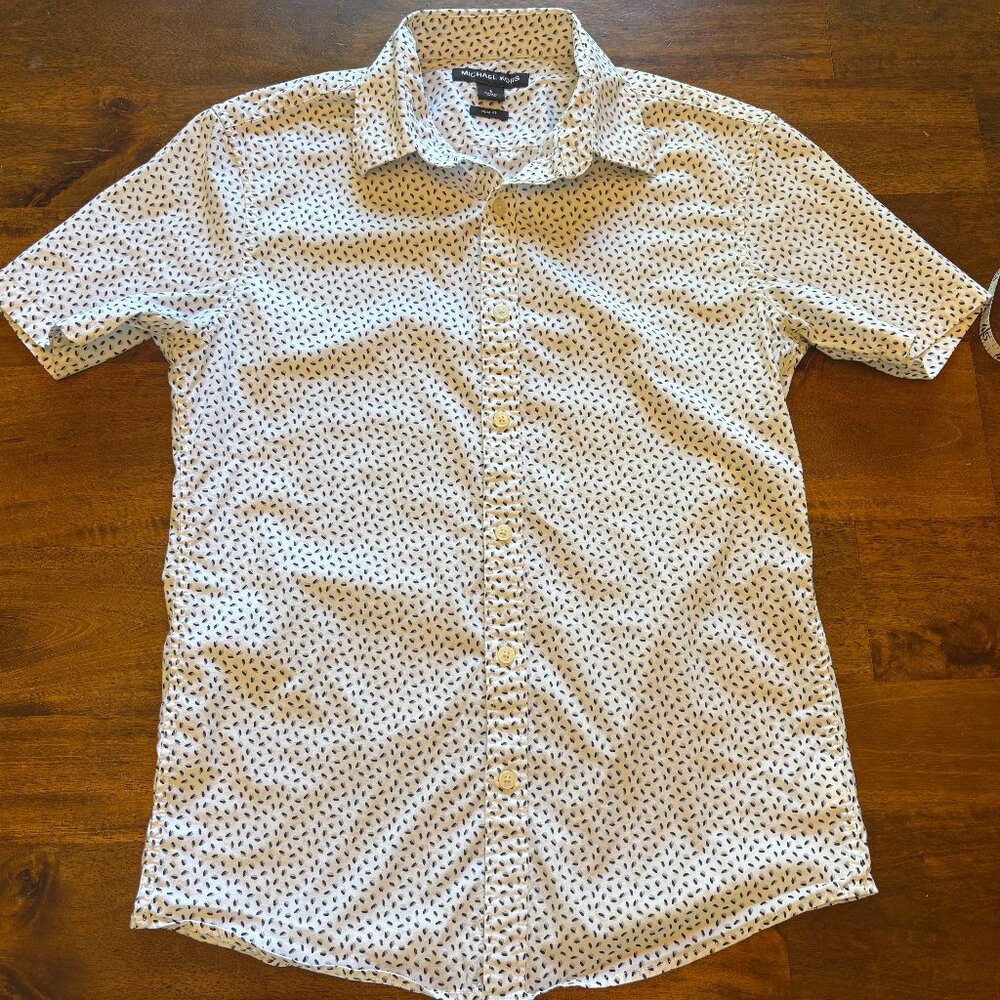 Michael Kors Men’s Slim Fit Button-Up Shirt – Size Small – White with Modern Dot
